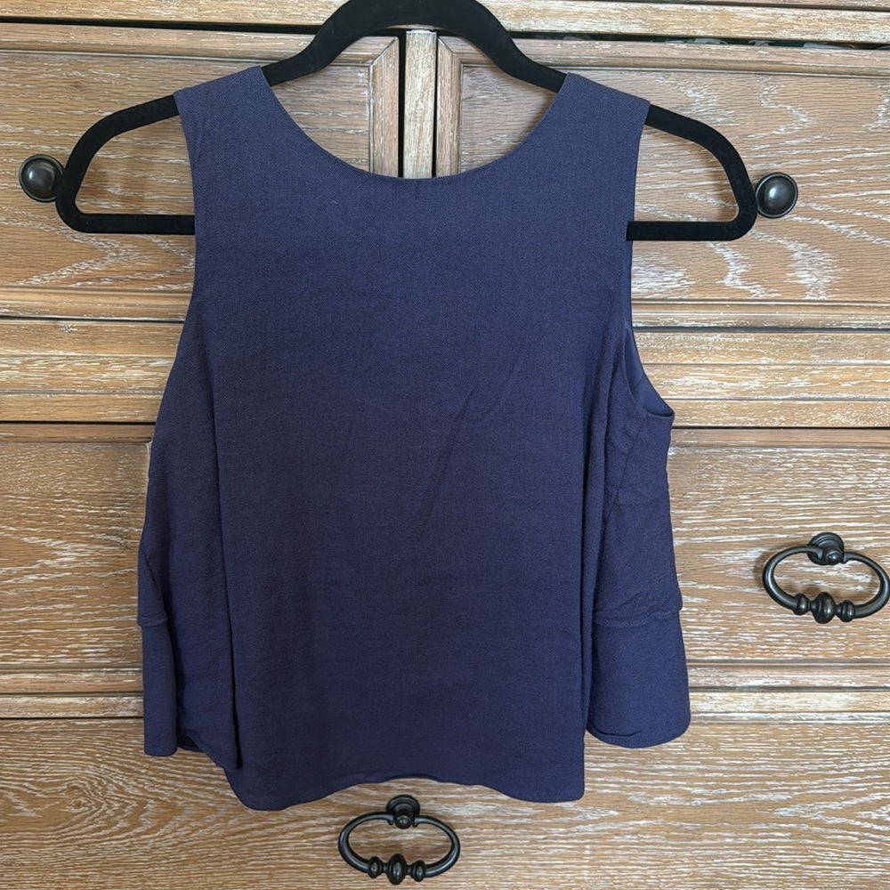 Club Monaco Ruffle Top - Picture 3 of 4